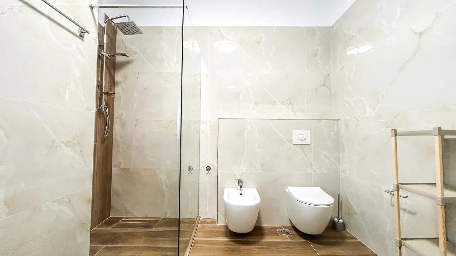 1 Bedroom 997 Durres Albania