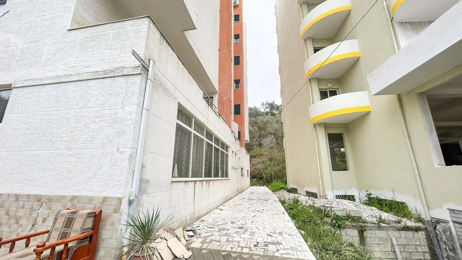 1 Bedroom 997 Durres 0*,  Albania